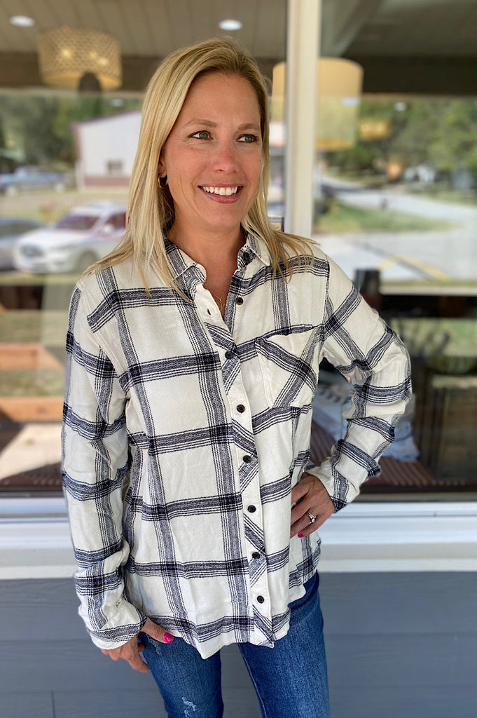 Payton Navy & Ivory Brushed Flannel