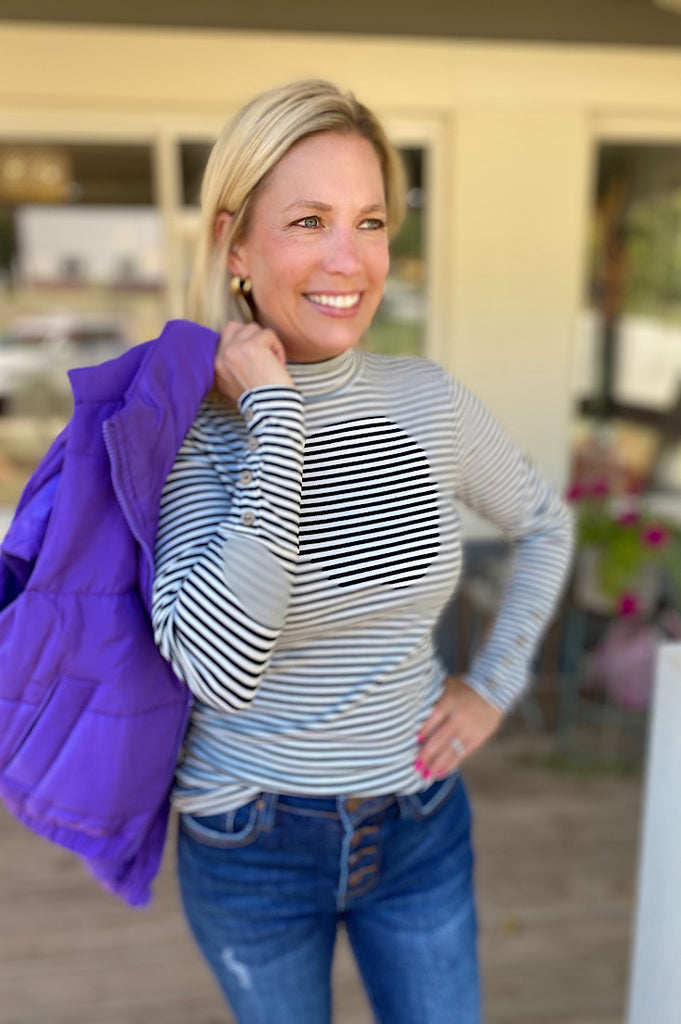 Kalleigh White & Black Striped Top