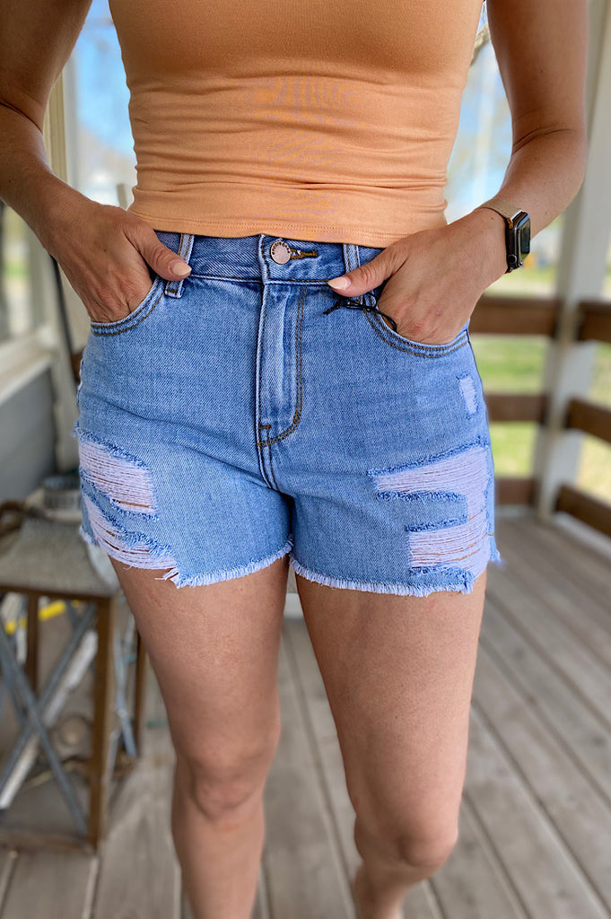Ashtyn Light Wash Destructed Shorts