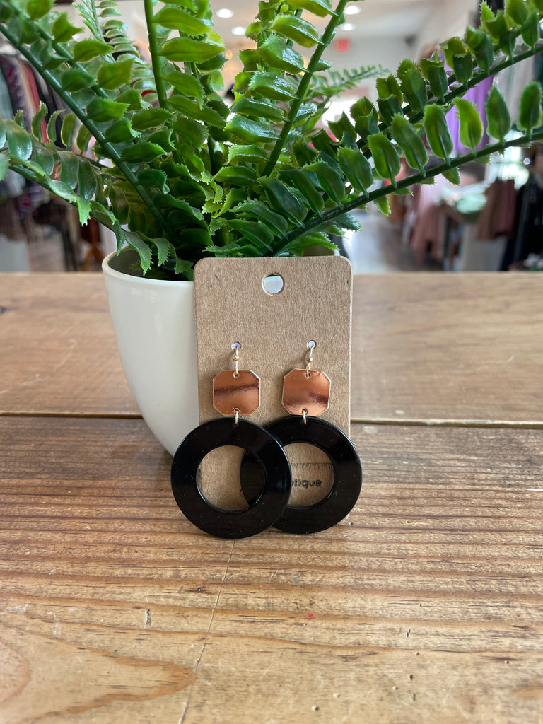 Circle Drop Acrylic Earrings {2 colors}