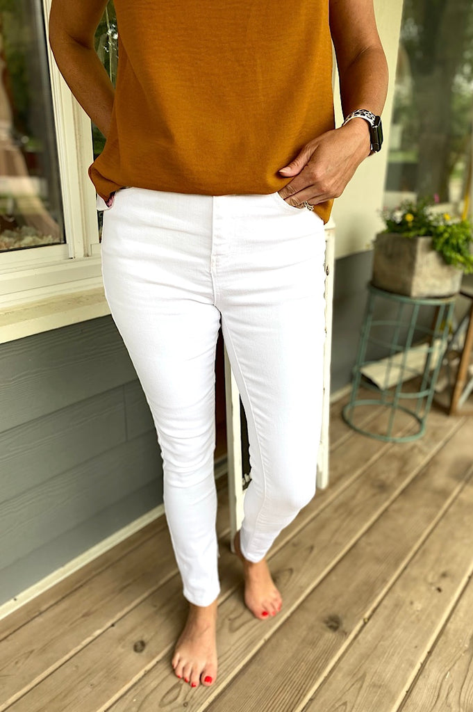 Averi High Rise Cropped White Skinny