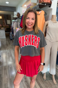 Huskers Arch Sewn Pepper Boxy Tee