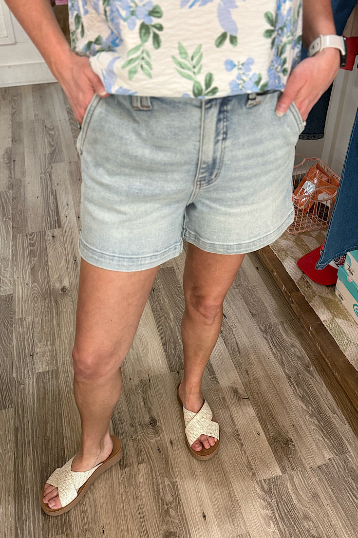 Jasper Judy Blue Light Wash Trouser Shorts