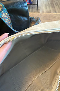 The Eden Crossbody Purse {2 colors}