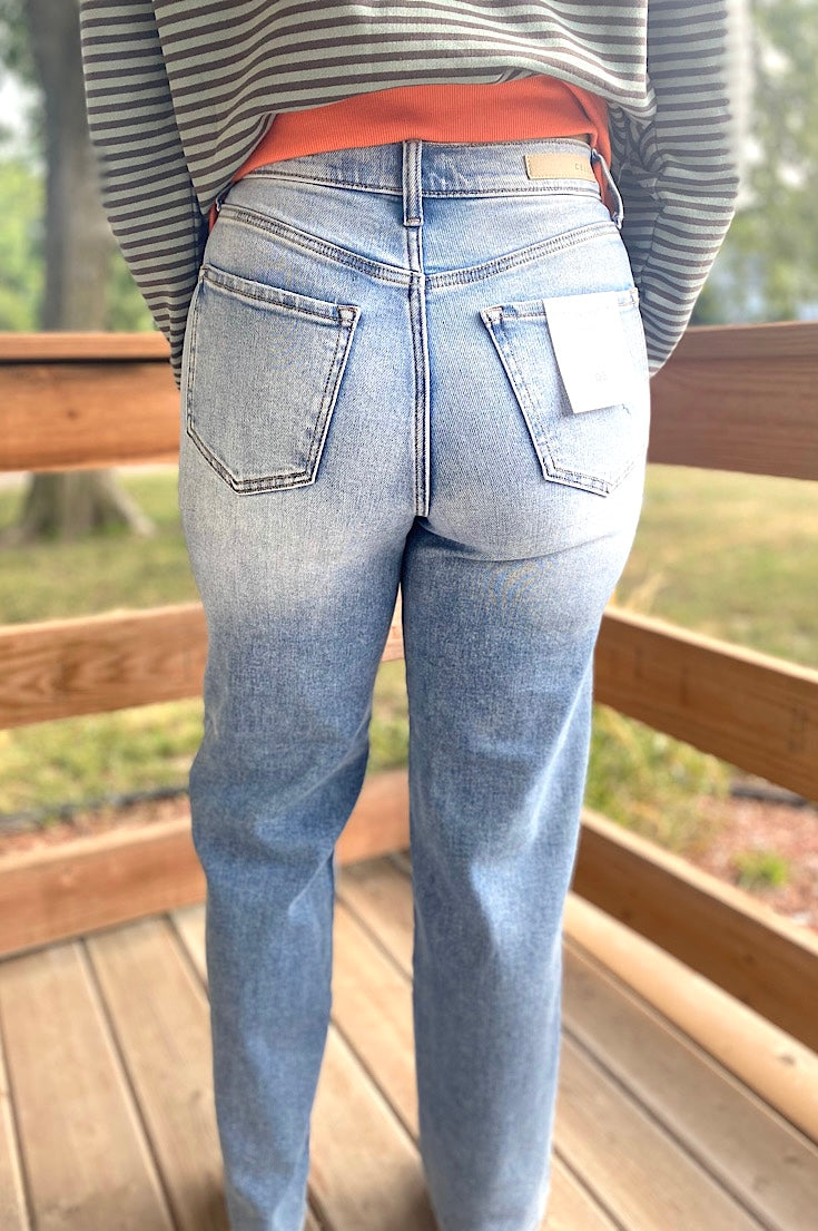 Charlee Medium Washed Dad Jean by Cello