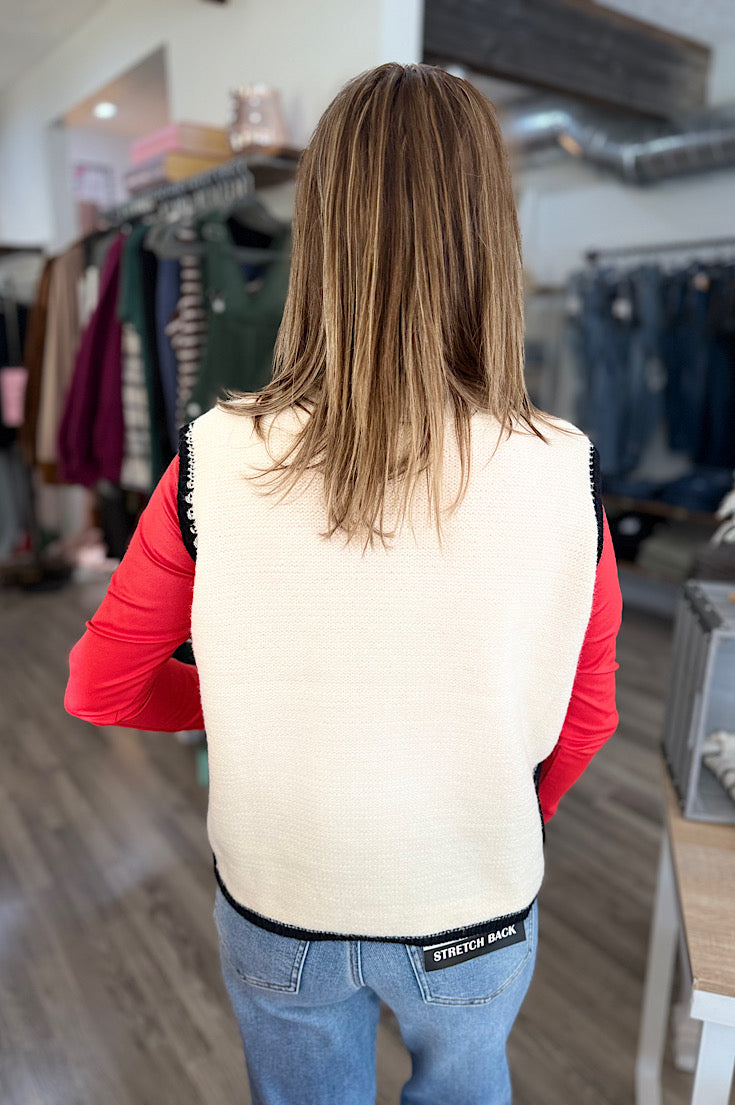 Bonnie Mock Neck Ivory & Black Sleeveless Sweater