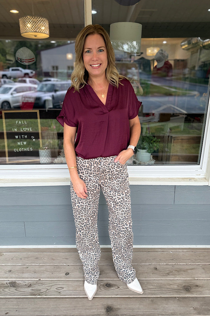 Catie Wine V-Neck Top