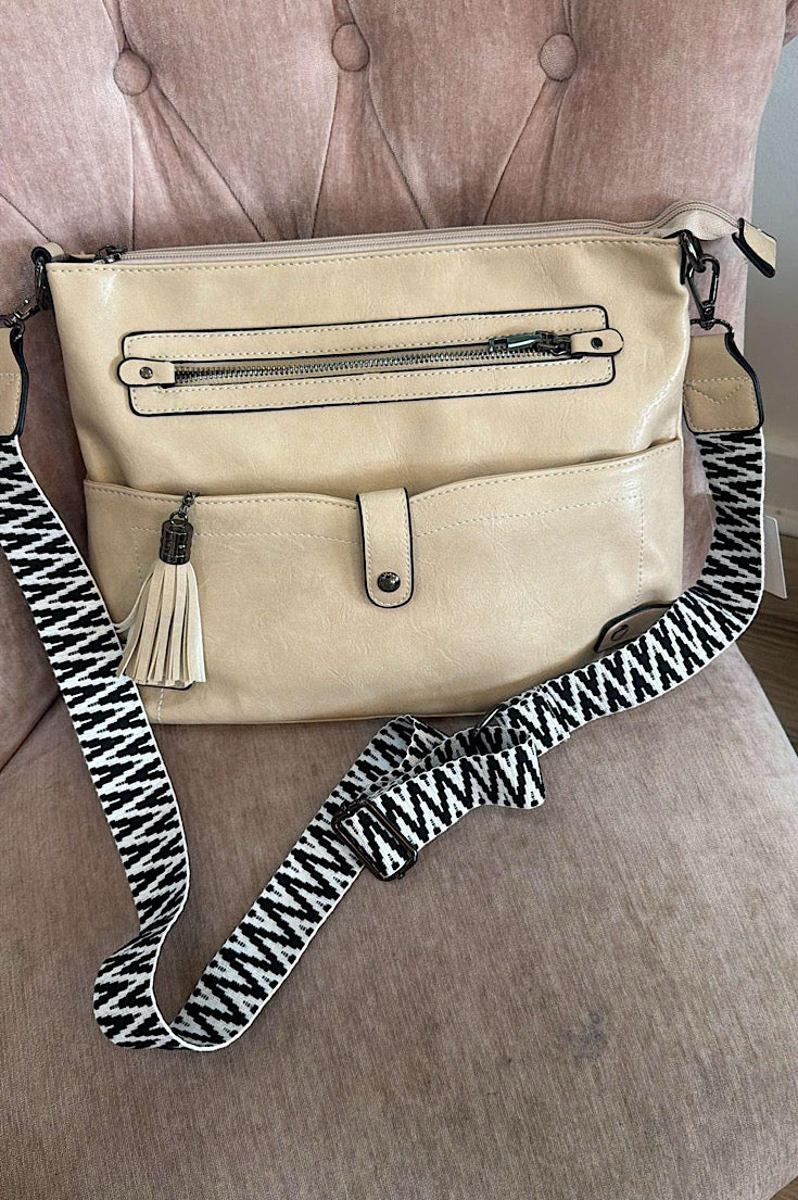 Cambrie Crossbody Bag {3 colors}
