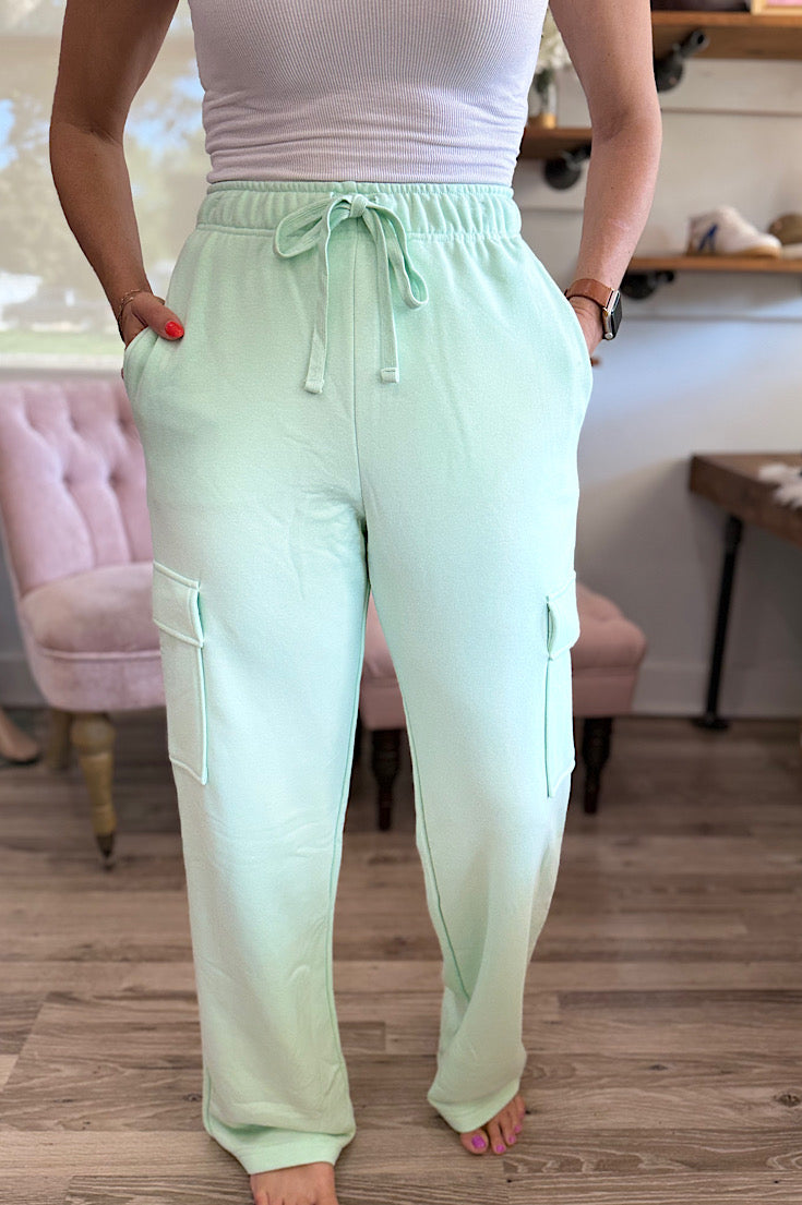 Barrie Straight Cargo Sweatpants {3 colors}