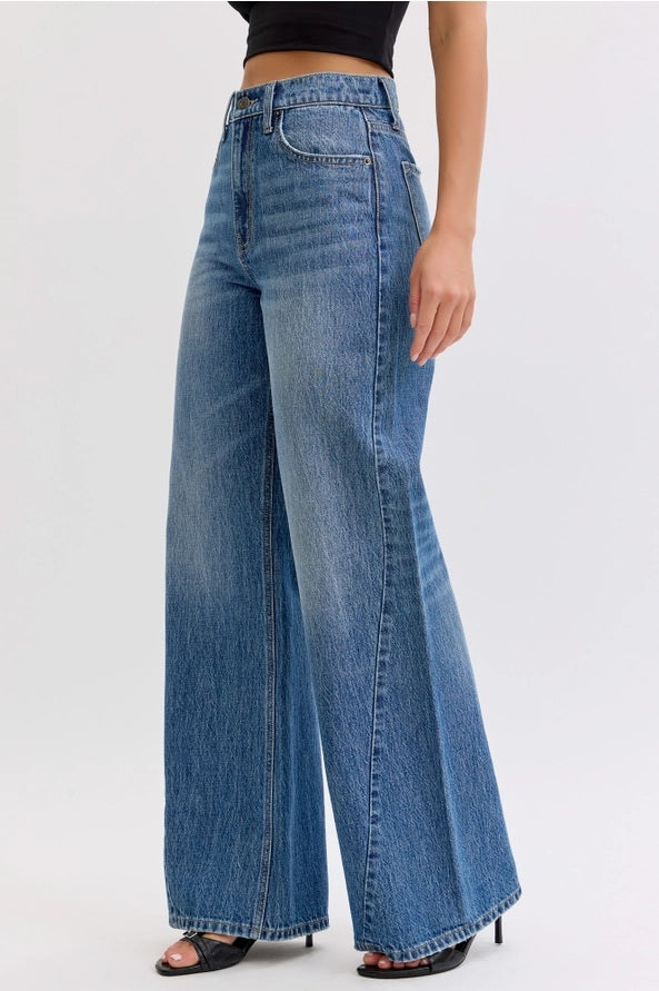 Chandler Wide Leg Curved Seam Denim