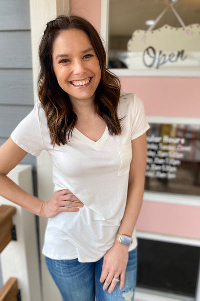 Keelin V-neck Basic Pocket Tee {4 colors}